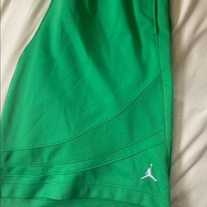 Men’s XL Nike Jordan basketball shorts.